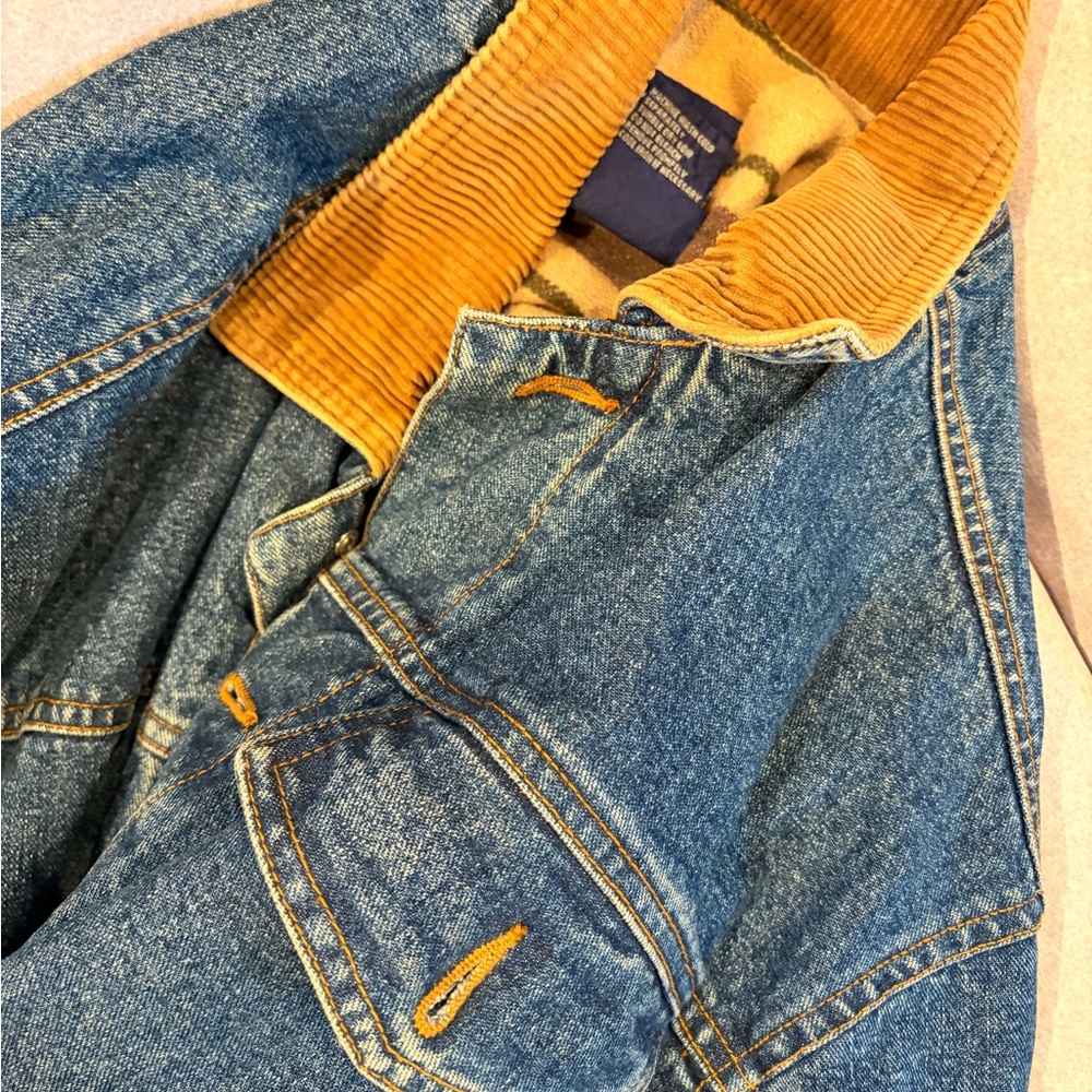 GAP Blue Denim Jacket with Tan Corduroy Collar - Picture 7 of 7